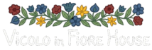 Vicolo in fiore house